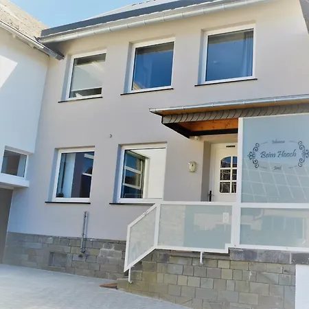 Beim Hooch. Egon Apartamento Brucktal