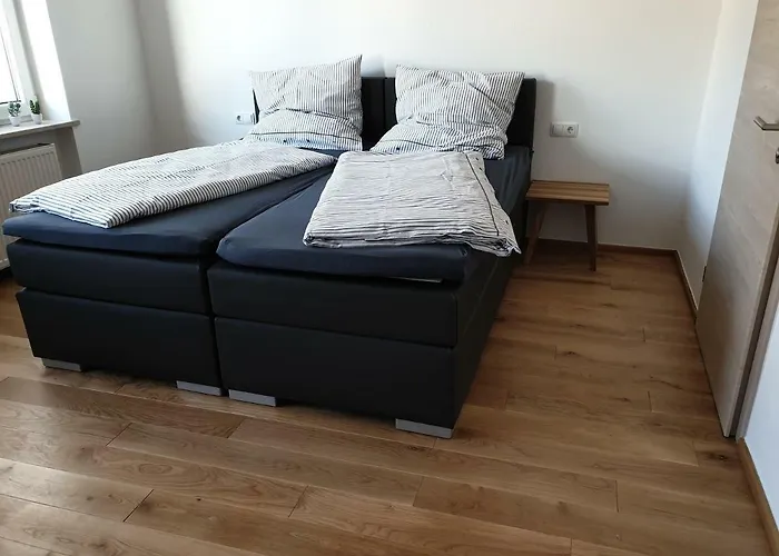 Beim Hooch. Egon * Brucktal